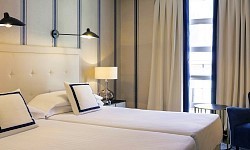 Day 1:  Bilbao - Mercure Jardines de Albia****